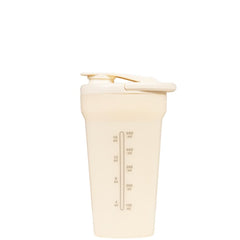 Built-in silent mixing grate inside Hydrojug shaker bottle