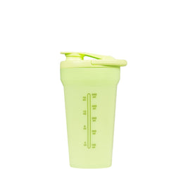 Built-in silent mixing grate inside Hydrojug shaker bottle