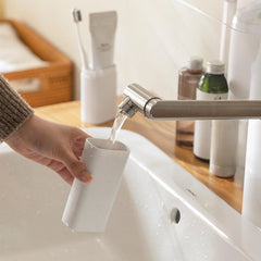 Organizer used for toothbrush, toothpaste and mouthwash cup in travel