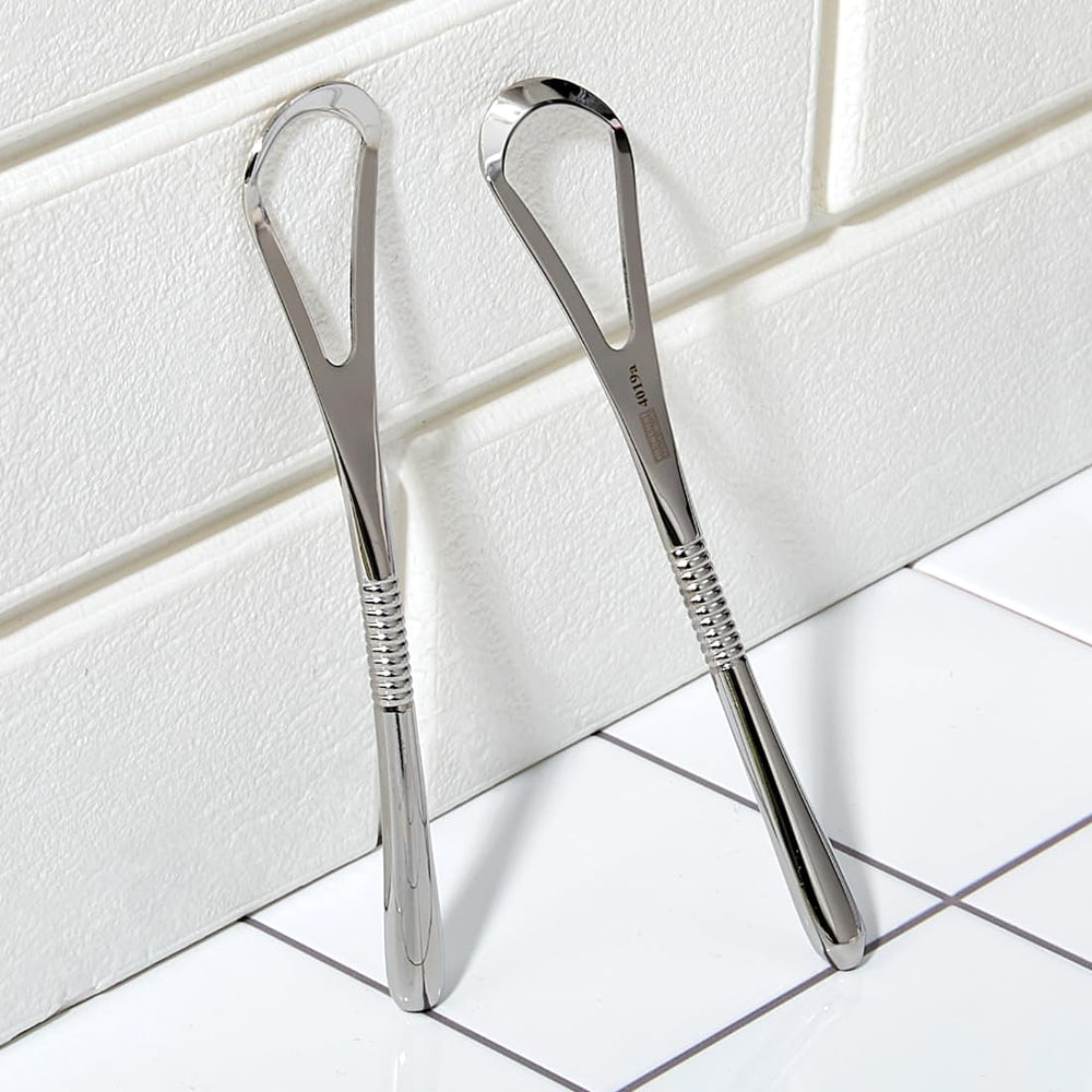 21g balanced weight and contoured grip for stable handling