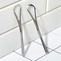 21g balanced weight and contoured grip for stable handling