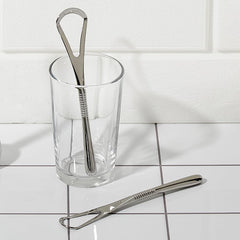 Laser-engraved unique serial number on the tongue scraper