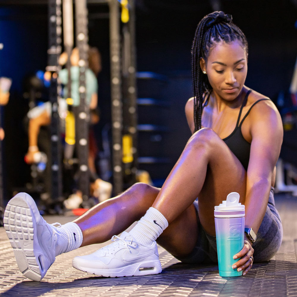 Ice Shaker Mermaid twist-on agitator blending shakes smoothly with no lumps