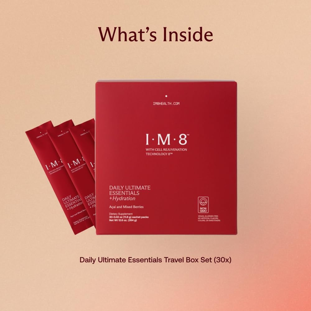 IM8 Daily Ultimate Essentials tub label closeup showing 92 ingredients.