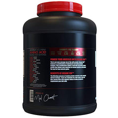 Insane Labz Insane ISO whey vanilla scoop demonstrates quick-dissolve powder.