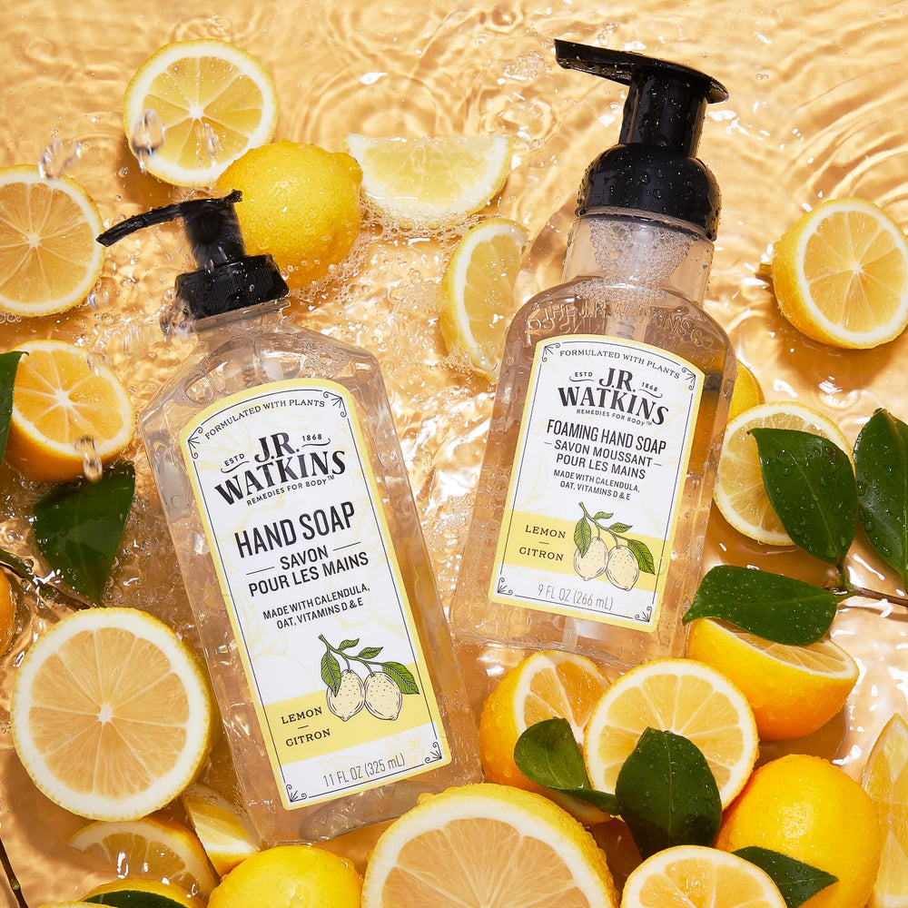 Close-up of text indicating ammonia-free and sulfate-free formulation.