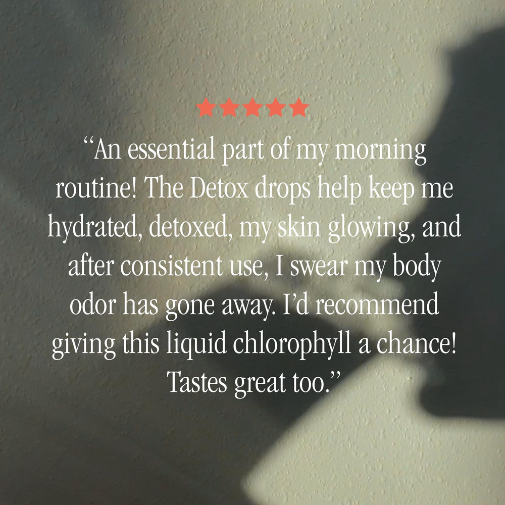 Chlorophyll drops bottle with mint and lemon ingredients