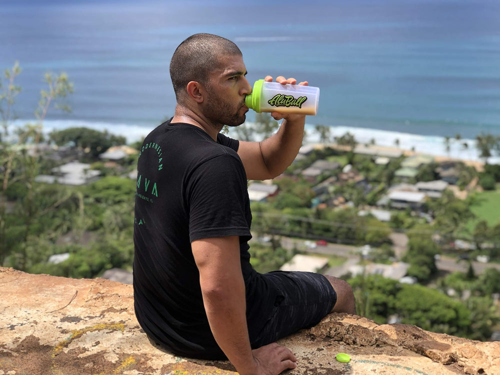 Packaging and included accessories for Kavafied AluBall Kava Maker