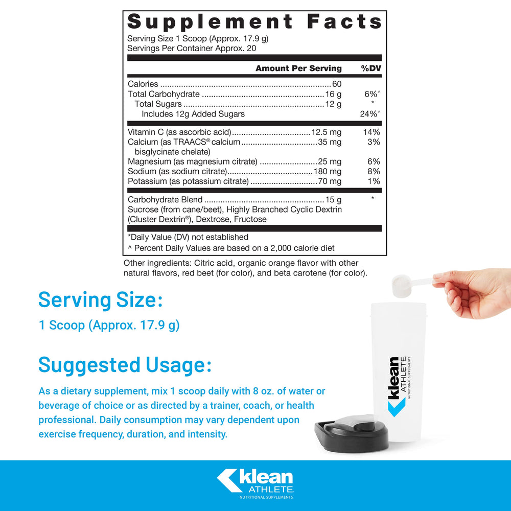 Klean Athlete Klean Hydration pour action supports quick fluid intake during training.