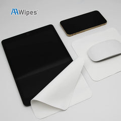 Two round heads lab foam swabs in blue