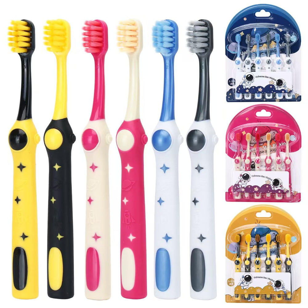 Ergonomic small-hand grip on LCKAE kids toothbrush
