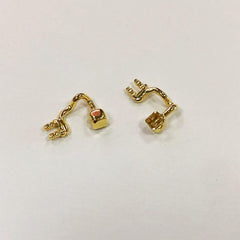 Metal construction for durable wear