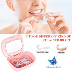 Upper compartment with brush and bite chewies
