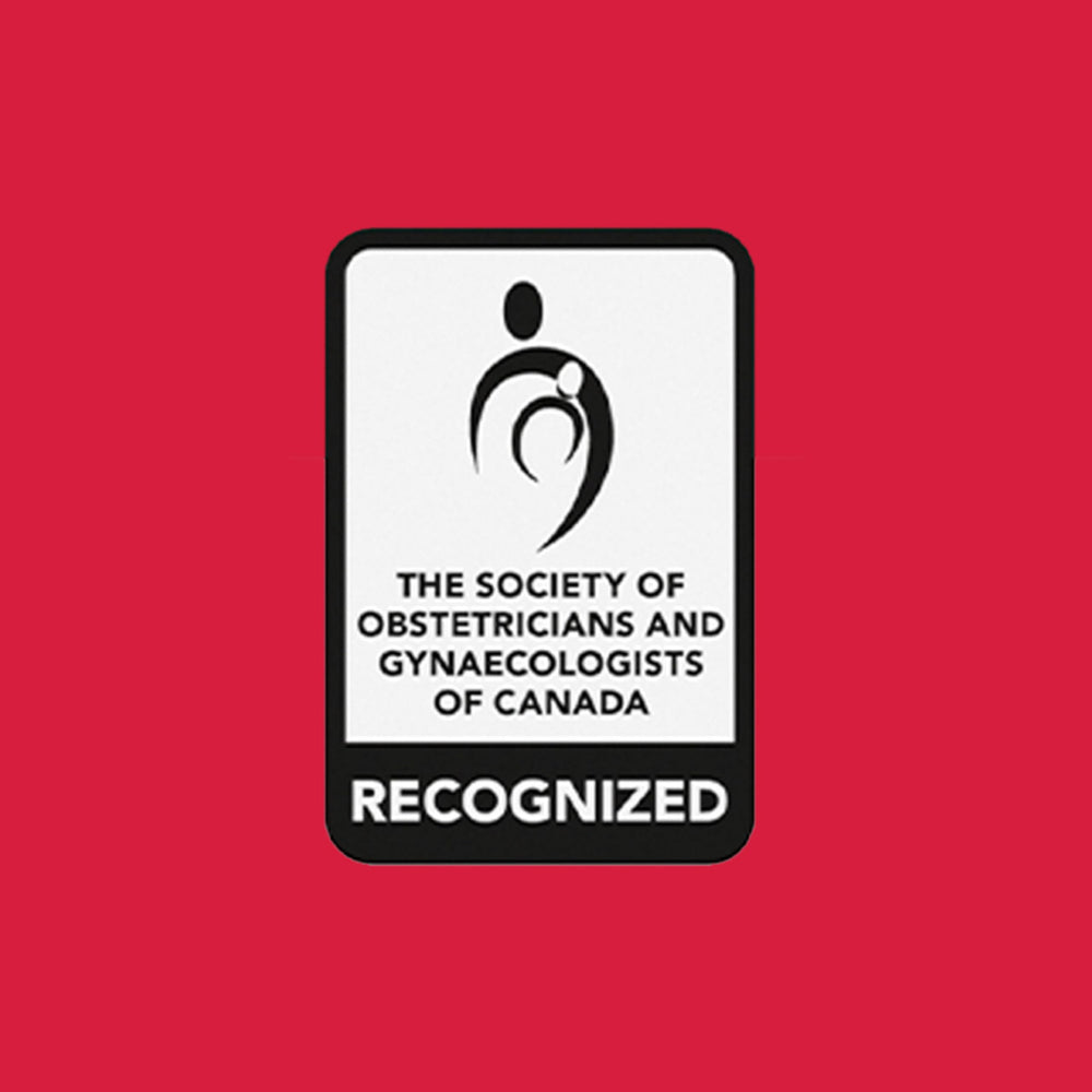 Materna Nestlé Prenatal lifestyle shot of a pregnant woman taking vitamins at home