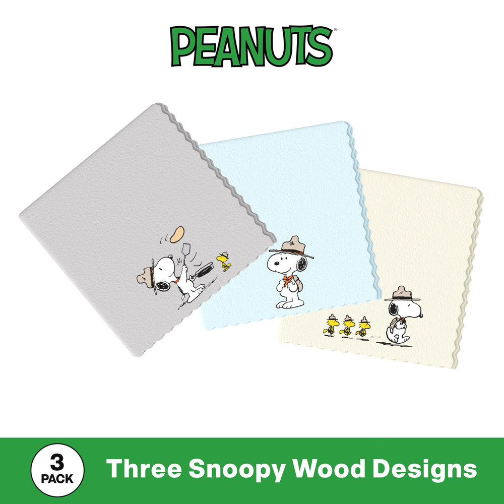 Travel-friendly microfiber cloth for glasses and gadgets – Snoopy artwork