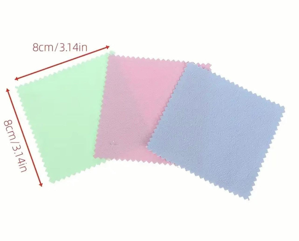Microfiber cloths suitable for laptops and mobile phones