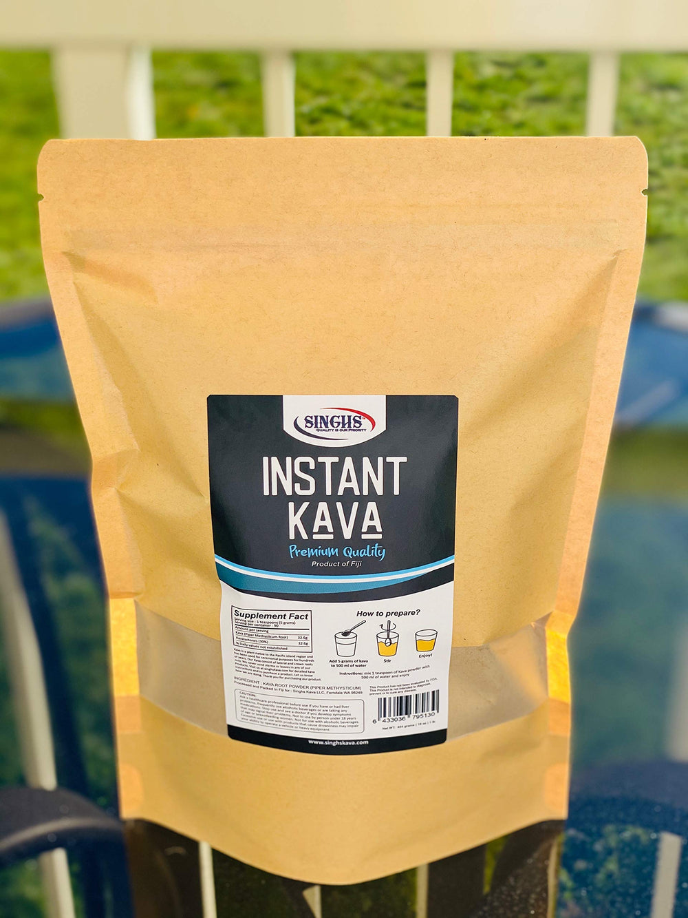 Dried kava roots and powder display