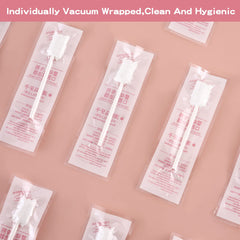 Usage tip showing adult supervision while cleaning