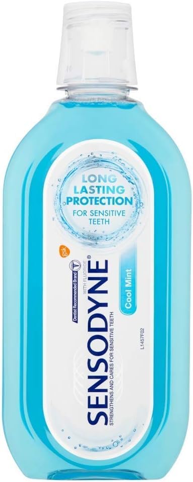 Close-up of MOUTHWASH Cool Mint 500ML label