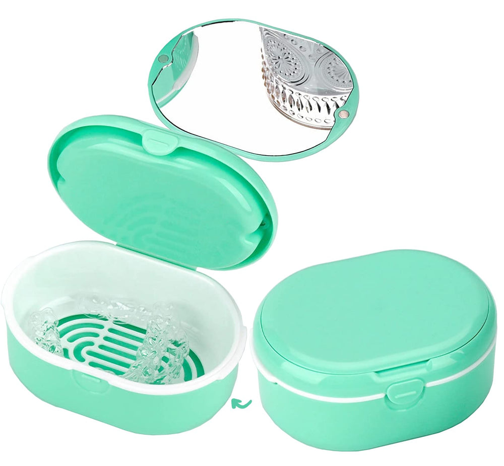 MURRI&MURRDI Retainer Case with Strainer Basket and attached mirror in D Green