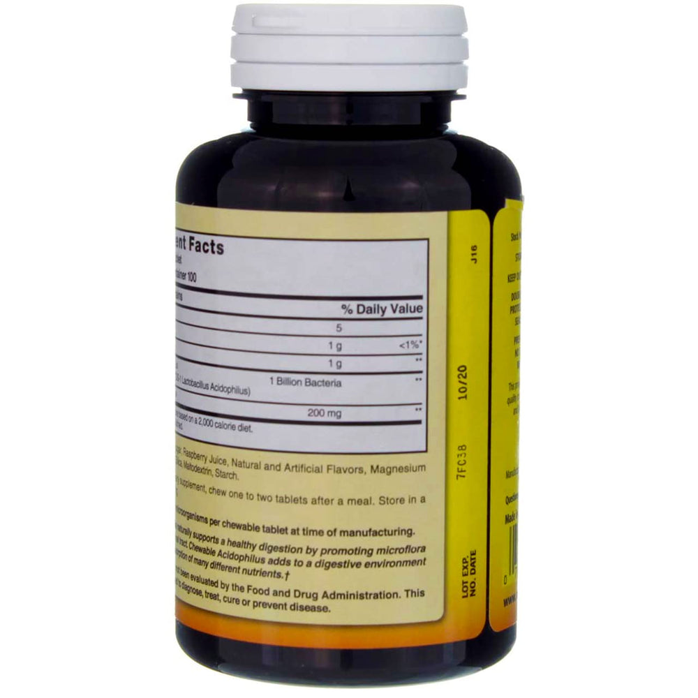 Nutrition facts and probiotic strain information on Nature's Blend label