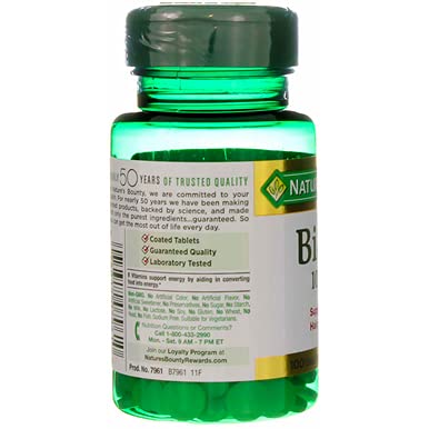 Label indicating 100 count on Nature's Bounty Biotin bottle