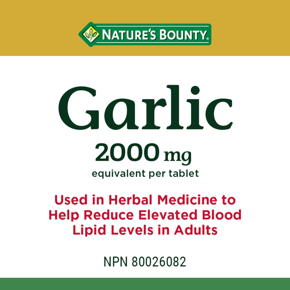 Close-up of Nature's Bounty Garlic 2000mg label on bottle