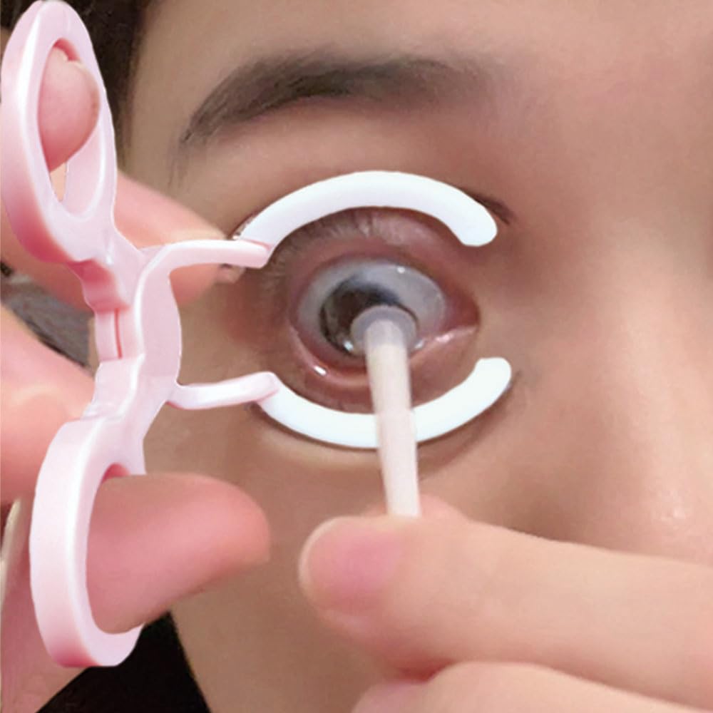 Suction cup and plunger for safe lens removal