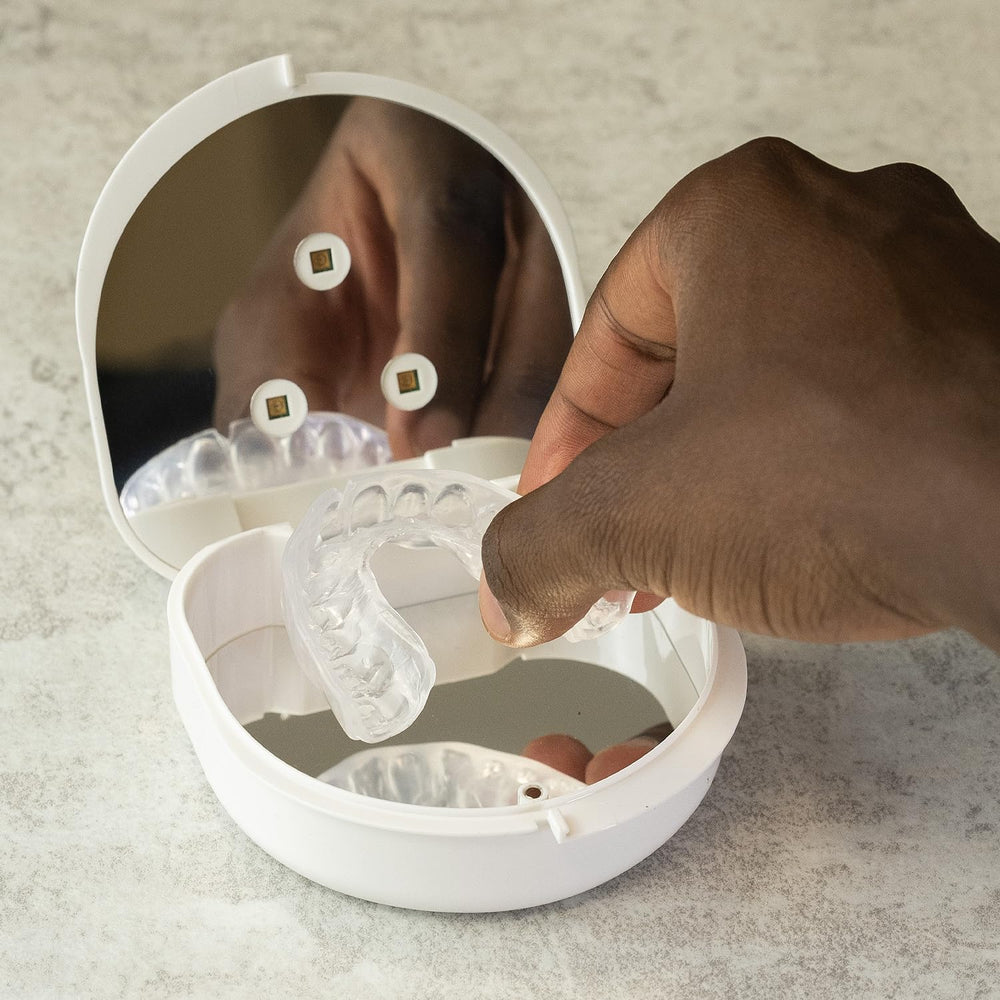 Interior of OPRO UV Cleaning Case showing two devices