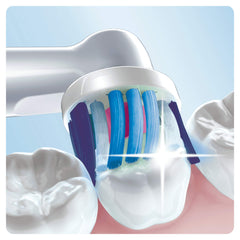 Close-up of polishing cup on Oral-B 3D White Power Refill head