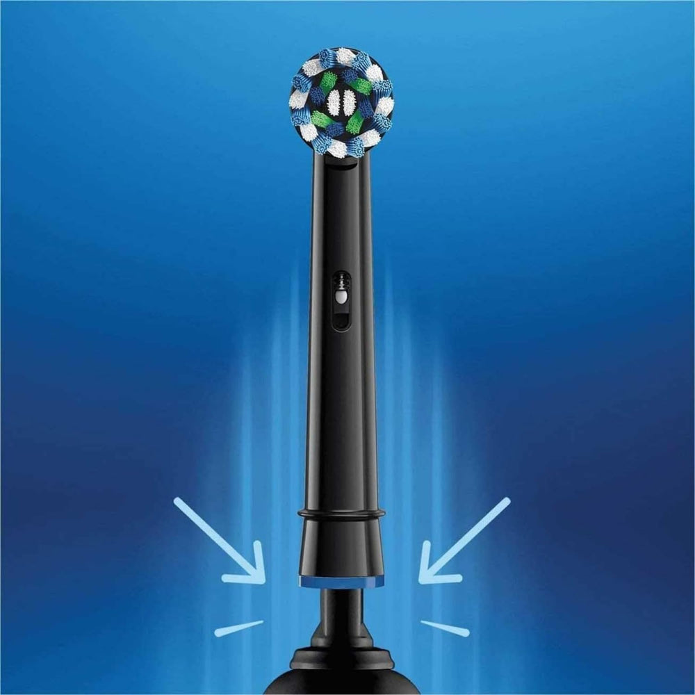 Angled Cross Action bristles designed for deep cleaning