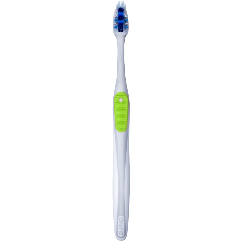 Close-up of angled Cross Action bristles designed to reach between teeth and along the gumline