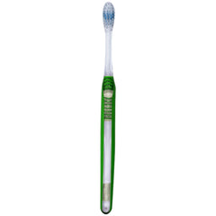 Oral-B Indicator bristles cleaning between teeth