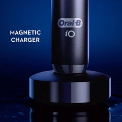 Lifestyle image of travel-ready Oral-B iO Series 7s kit