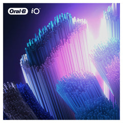 Oral-B iO Ultimate Clean head design in black for deep cleaning