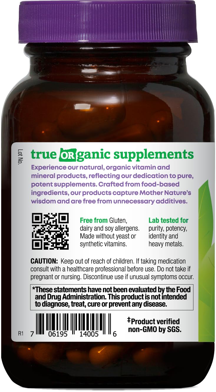 Graphic highlighting VegD3 algae-derived D3, Aquamin minerals, and microbiome-supporting herbs