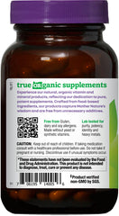 Graphic highlighting VegD3 algae-derived D3, Aquamin minerals, and microbiome-supporting herbs