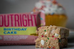Outright Bars Birthday Cake Peanut Butter flavor – box with 12 bars