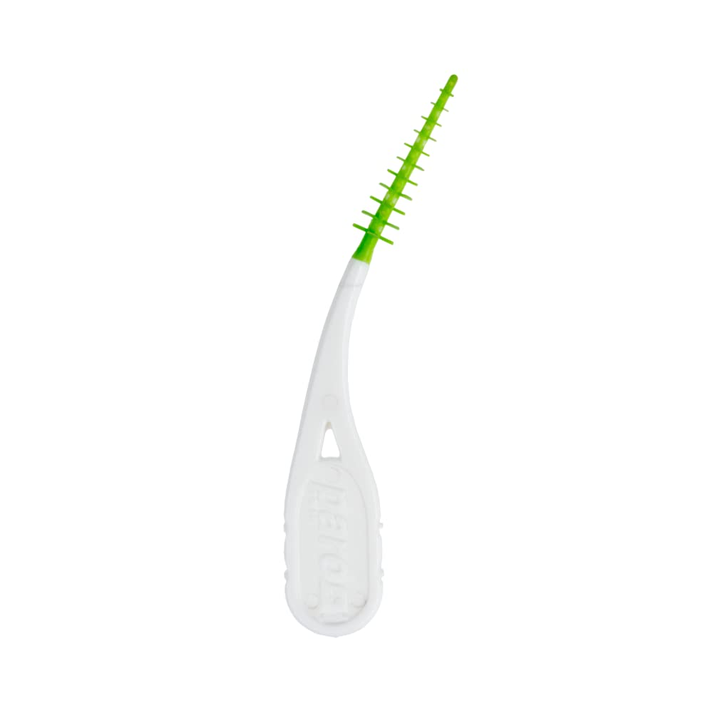 Paro Smart-Sticks M/L in use for molar access and gum massage