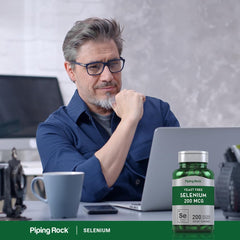 Vegetarian supplement seal on bottle