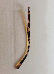 Plastic temple arms in leopard print