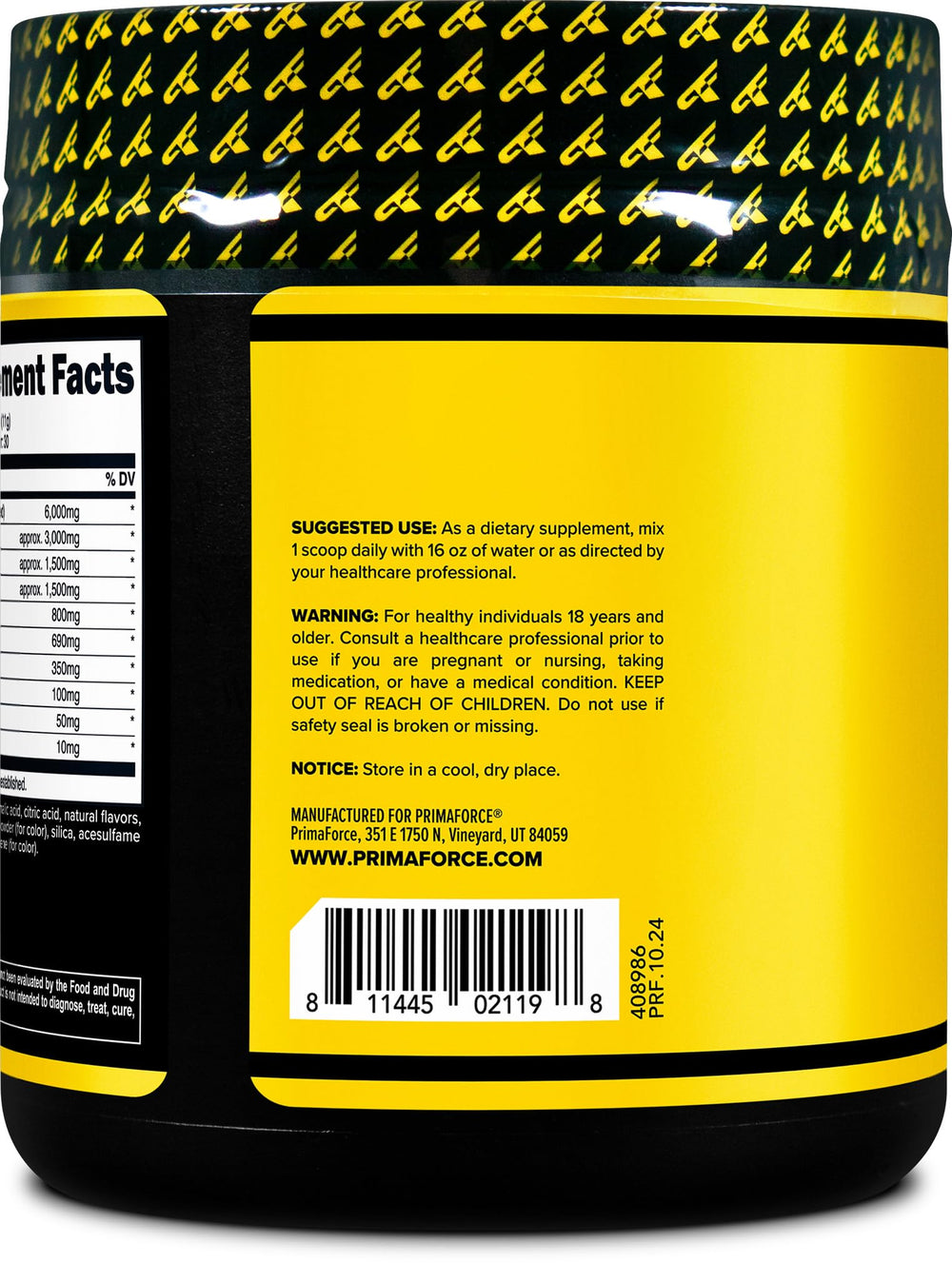 Scooper and glass of water with Tropical Punch powder