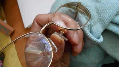 Adults and children can use these push-in nose pads