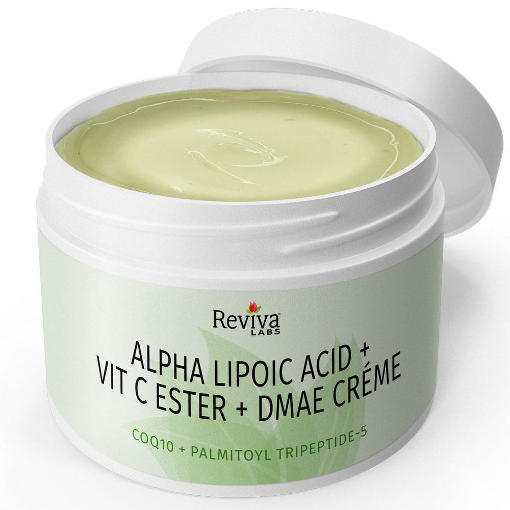 Applying Alpha Lipoic Acid Vitamin C Ester DMAE Cream on skin