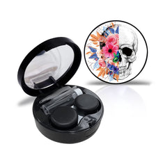 Open view of Savosang travel contact case showing mirror, solution bottle, tweezers and accessories for lenses
