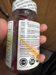 Front and label packaging of Saw Palmetto Gummies