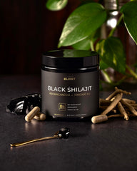 Label showing 1,000mg Shilajit per capsule and 60% Fulvic Acid