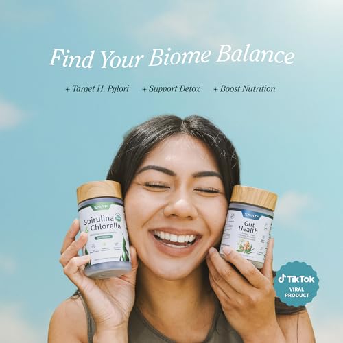 Greens bottle featuring Spirulina and Chlorella