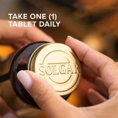 Front label of Solgar Vitamin C 1000 mg with Rose Hips showing rose hips