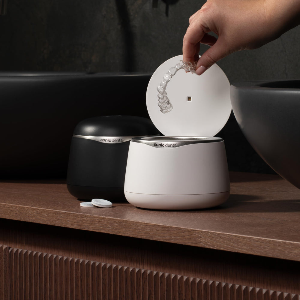 Compact modern Sonic Pro cleaner in Onyx Black